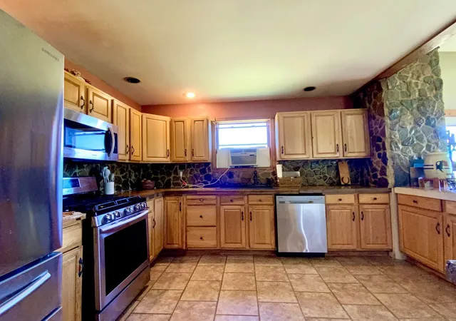 Photo 2 of Single family home for sale at 141 Upper Service Rd, Green Twp, PA 15050 | MLS# 1770825 | Listing updated on 2026-08-22