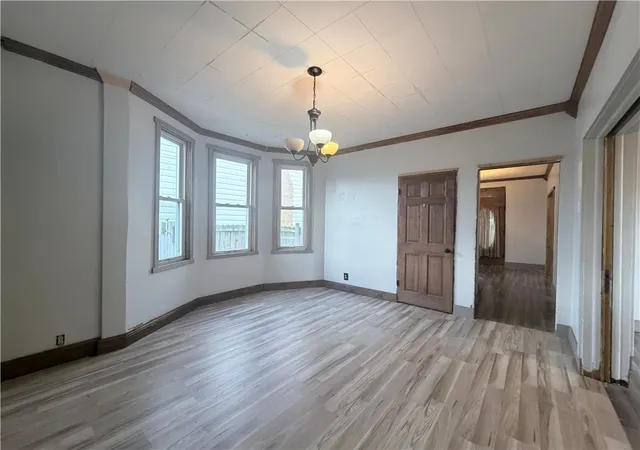 Photo 3 of Single family home for sale at 118 W Adams Ave, Vandergrift, PA 15690 | MLS# 1770670 | Listing updated on 2026-09-24
