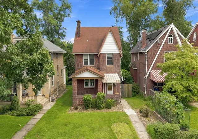 Photo 1 of Single family home for sale at 3189 Shady Ave, Squirrel Hill, PA 15217 | MLS# 1770542 | Listing updated on 2026-08-22