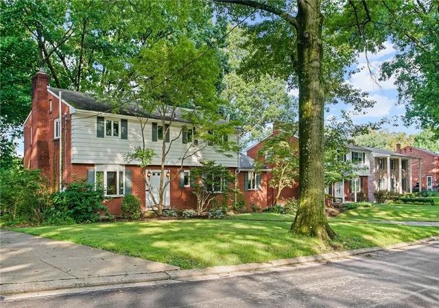 Photo 1 of Single family home for sale at 601 Edgewood Rd, Forest Hills Boro, PA 15221 | MLS# 1770857 | Listing updated on 2026-08-22