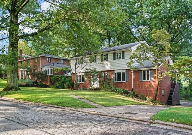Photo 2 of Single family home for sale at 601 Edgewood Rd, Forest Hills Boro, PA 15221 | MLS# 1770857 | Listing updated on 2026-08-22
