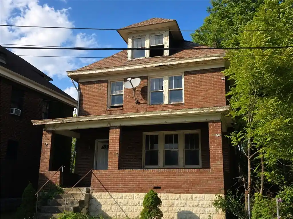 Photo 1 of Single family home for sale at 821 Woodworth Ave, Wilkinsburg, PA 15221 | MLS# 1770858 | Listing updated on 2026-10-30