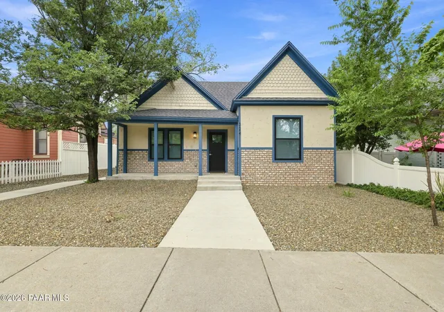 2nd image of 324 N Mount Vernon Ave, Prescott, AZ 86301 | MLS# 1079541