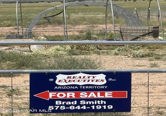 1st image of 3210 W Limestone Dr, Paulden, AZ 86334 | MLS# 1084453