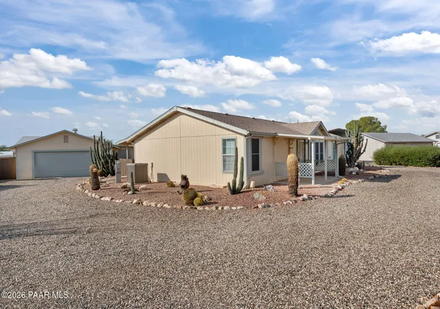 Photo 27 of Manufactured home for sale at 23705 W Cannon Dr, Congress, AZ 85332 | MLS# 1084514 | Listing updated on 2026-10-06