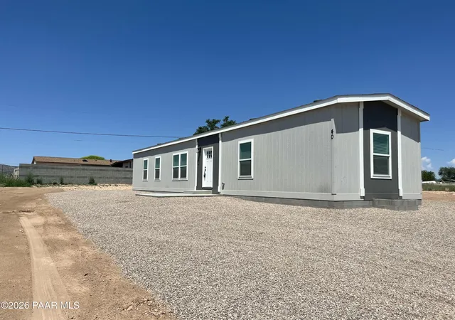 2nd image of 40 W La Jolla Ln, Paulden, AZ 86334 | MLS# 1084242