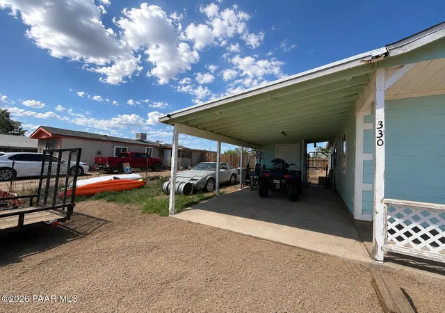 3rd image of 330 W Arrowhead Dr, Paulden, AZ 86334 | MLS# 1084456