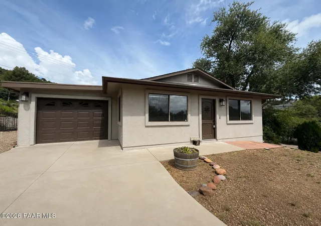 2nd image of 1320 N Lois Dr, Prescott, AZ 86301 | MLS# 1084379