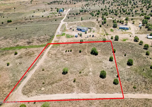 2nd image of 6210 N Poulsen Ln, Chino Valley, AZ 86323 | MLS# 1084176