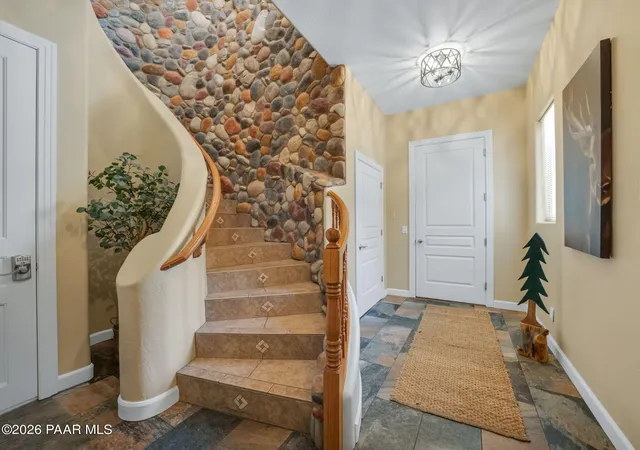 Listing Photo 4 - Condo for sale in building located at 3784 S Leather Vest, Flagstaff, AZ 86005
