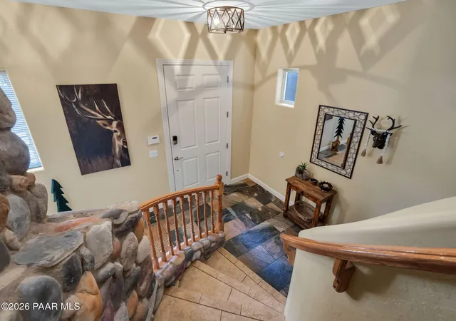 Listing Photo 5 - Condo for sale in building located at 3784 S Leather Vest, Flagstaff, AZ 86005