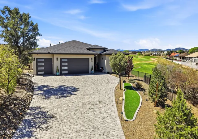 Photo 2 of Sale Pending at 1985 Golf View Ln, Prescott, AZ 86301 | MLS# 1084355 | Listing updated on 2026-08-31