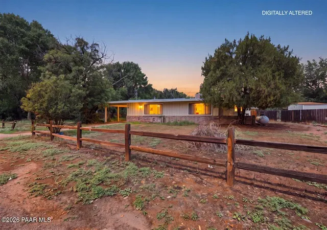 1st image of 4010 E Meadow Ln, Rimrock, AZ 86335 | MLS# 1084424