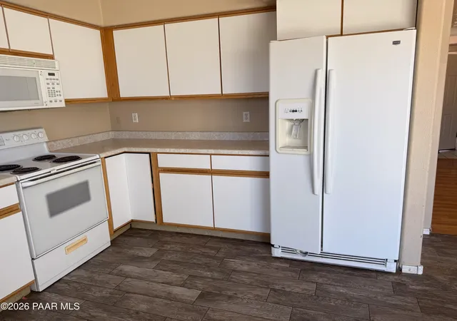 Photo 4 of Sale Pending at 3562 Heather Ave, Kingman, AZ 86401 | MLS# 1084452 | Listing updated on 2026-08-28
