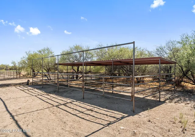 Photo 4 of Single family home for sale at 37200 S Rincon Rd, Wickenburg, AZ 85390 | MLS# 1084516 | Listing updated on 2026-08-20