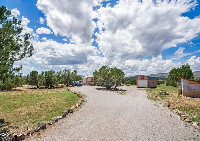 Photo 2 of Manufactured home for sale at 53770 N Mesa Dr, Seligman, AZ 86337 | MLS# 1084522 | Listing updated on 2026-08-28