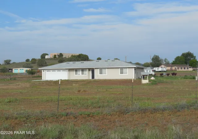2nd image of 1050 W Missouri Ln, Chino Valley, AZ 86323 | MLS# 1084537