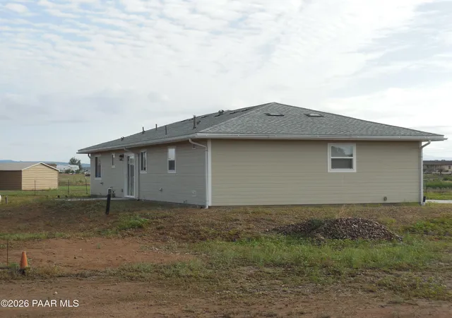 Photo 3 of Single family home for sale at 1050 W Missouri Ln, Chino Valley, AZ 86323 | MLS# 1084537 | Listing updated on 2026-08-20