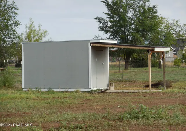 Photo 3 of Single family home for sale at 1050 W Missouri Ln, Chino Valley, AZ 86323 | MLS# 1084537 | Listing updated on 2026-08-20