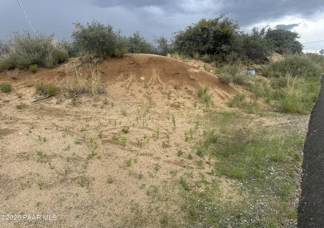Photo 10 of Sale Pending at 7125 W Toots Turnout, Kirkland, AZ 86332 | MLS# 1084539 | Listing updated on 2026-10-02