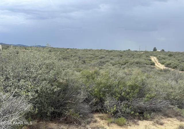 Photo 3 of Sale Pending at 7125 W Toots Turnout, Kirkland, AZ 86332 | MLS# 1084539 | Listing updated on 2026-10-02