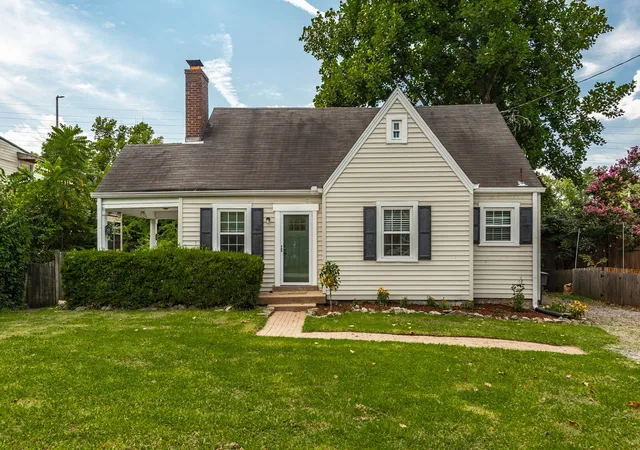 1st image of 2942 Primrose Cir, Nashville, TN 37212 | MLS# 3510834