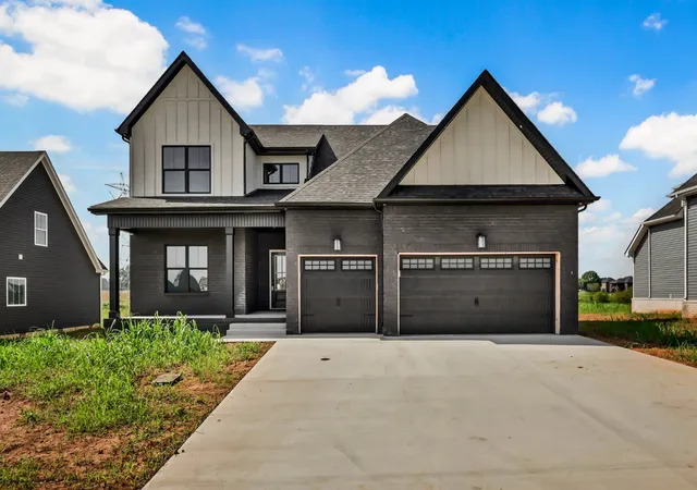 Photo 1 of Sale Pending at 226 Low Plains Ln, Clarksville, TN 37043 | MLS# 3318650 | Listing updated on 2026-09-25