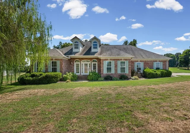Single family home for sale at 371 Brierhedge Rd, Covington, TN 38019 | MLS# 3529190