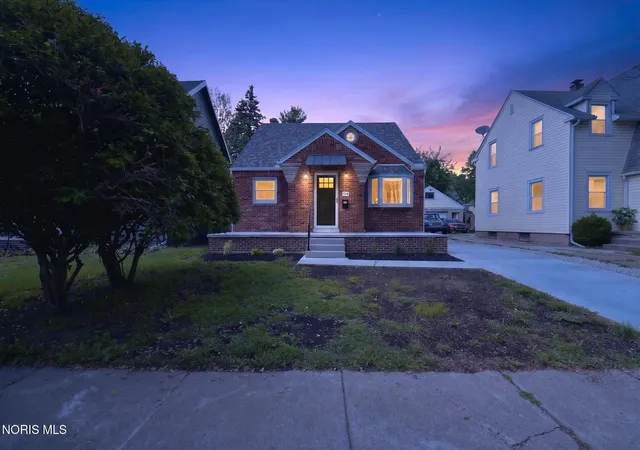 1st image of 314 W Poinsetta Ave, Toledo, OH 43612 | MLS# 10012053