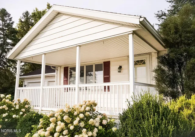 Photo 3 of Sale Pending at 15824 Ohio 115, Columbus Grove, OH 45830 | MLS# 10011664 | Listing updated on 2026-08-15