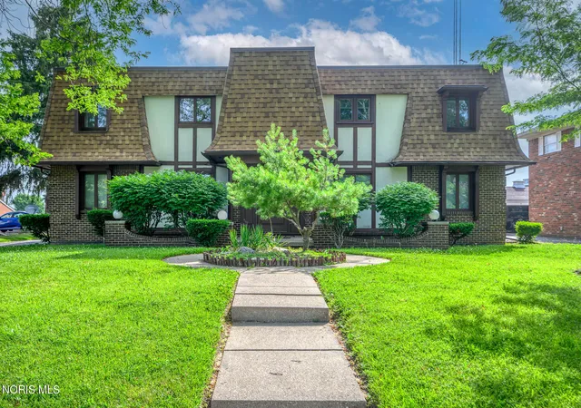 1st image of 5544 Cresthaven Ln, Toledo, OH 43614 | MLS# 10011732