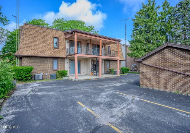 image of 5544 Cresthaven Ln, Toledo, OH 43614 | MLS# 10011732
