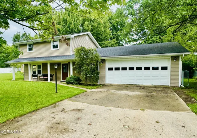 2nd image of 934 Haver Dr, Hicksville, OH 43526 | MLS# 10012042
