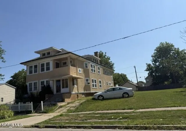 Photo 2 of Sale Pending at 2240 Franklin Ave, Toledo, OH 43620 | MLS# 10011822 | Listing updated on 2026-09-02