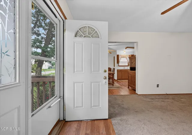 Photo 3 of Single family home for sale at 915 N Ontario St, Toledo, OH 43604 | MLS# 10011859 | Listing updated on 2026-08-24