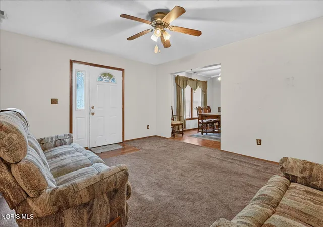 Photo 4 of Single family home for sale at 915 N Ontario St, Toledo, OH 43604 | MLS# 10011859 | Listing updated on 2026-08-24