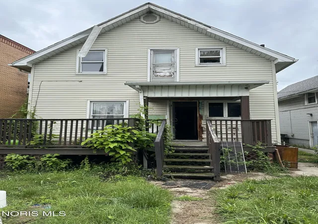 17th image of 553 Spencer St, Toledo, OH 43609 | MLS# 10011870