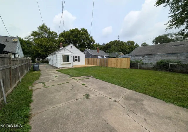 25th image of 27 W Poinsetta Ave, Toledo, OH 43612 | MLS# 10011918