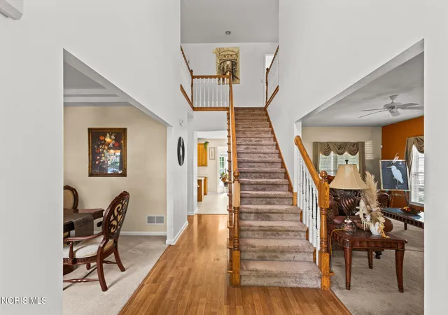 2nd image of 712 Whisperlake Rd, Holland, OH 43528 | MLS# 10012001