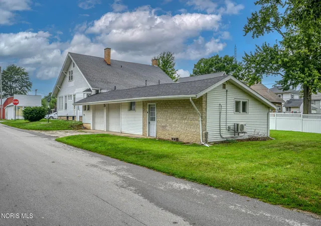 4th image of 112 S Main St, Bloomdale, OH 44817 | MLS# 10012038