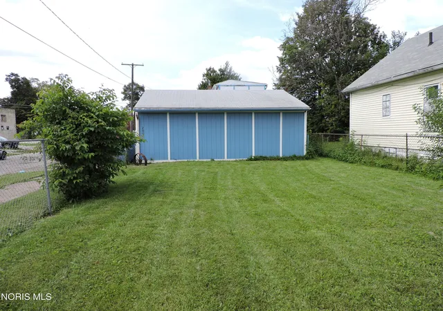 Photo 21 of Single family home for sale at 2001 Bakewell St, Toledo, OH 43605 | MLS# 10012699 | Listing updated on 2026-08-31