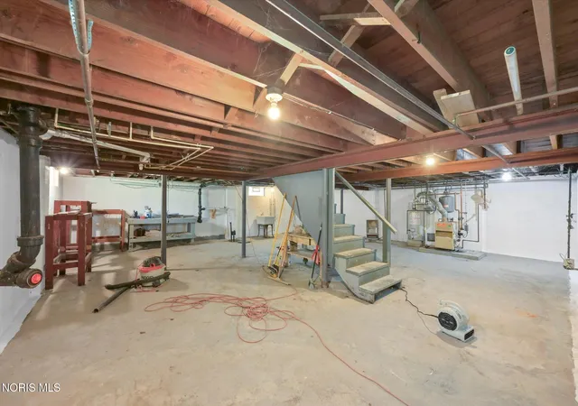 Photo 35 of Single family home for sale at 4130 Dorchester Dr, Toledo, OH 43607 | MLS# 10012701 | Listing updated on 2026-08-31