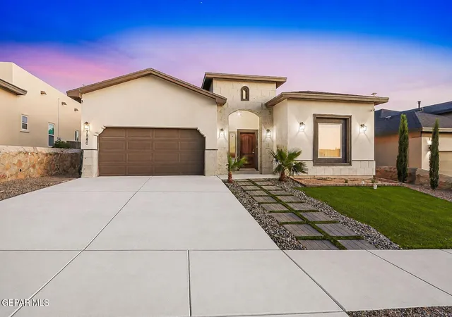 Photo 2 of Single family home for sale at 7540 Enchanted Ridge Dr, El Paso, TX 79911 | MLS# 942799 | Listing updated on 2026-09-20