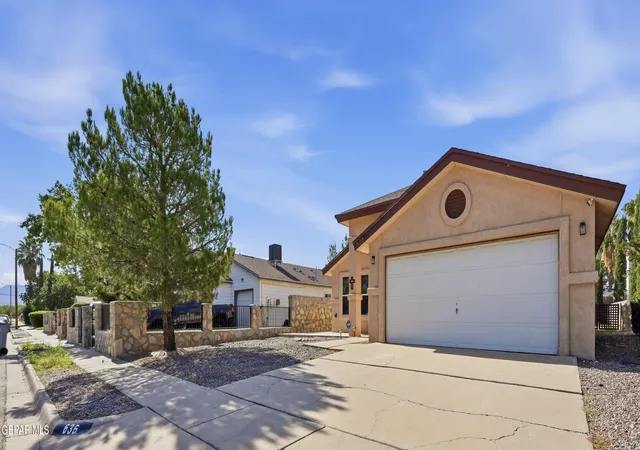 Photo 3 of Single family home for sale at 636 Wind River Ave, El Paso, TX 79932 | MLS# 949072 | Listing updated on 2026-08-23