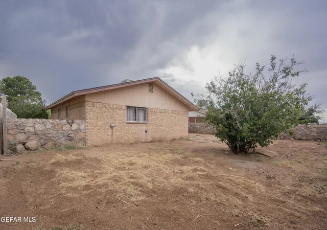 28th image of 10832 Sapphire St, El Paso, TX 79924 | MLS# 949107