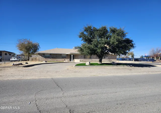 Single family home for sale at 631 Mike Maros St, Fabens, TX 79838 | MLS# 949116
