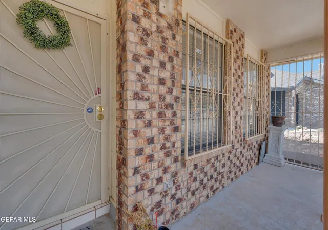 Photo 4 of Single family home for sale at 7741 Waterhouse Dr, El Paso, TX 79912 | MLS# 949269 | Listing updated on 2026-09-19