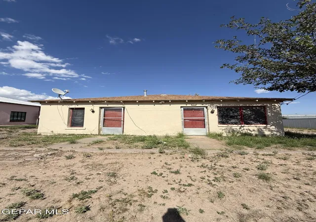Photo 1 of Single family home for sale at 203 Edinburg St, Marfa, TX 79843 | MLS# 949170 | Listing updated on 2026-08-11
