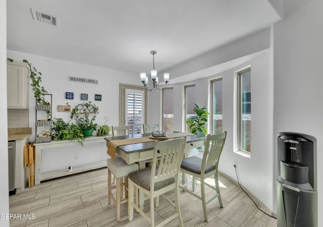 Photo 4 of Single family home for sale at 552 Paseo Dulce Ave, Horizon City, TX 79928 | MLS# 949297 | Listing updated on 2026-09-18