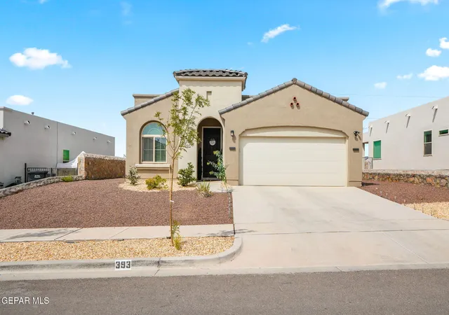 Single family home for sale at 393 Coleford Ln, El Paso, TX 79928 | MLS# 949351